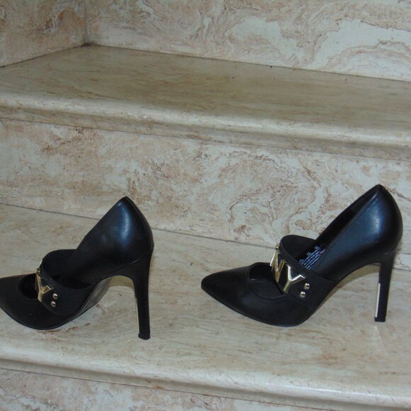 DKNY Genevieve Stiletto Black & Gold Spell Out Pump Heels Pointed Toe- Size 7.5 - Picture 6 of 9